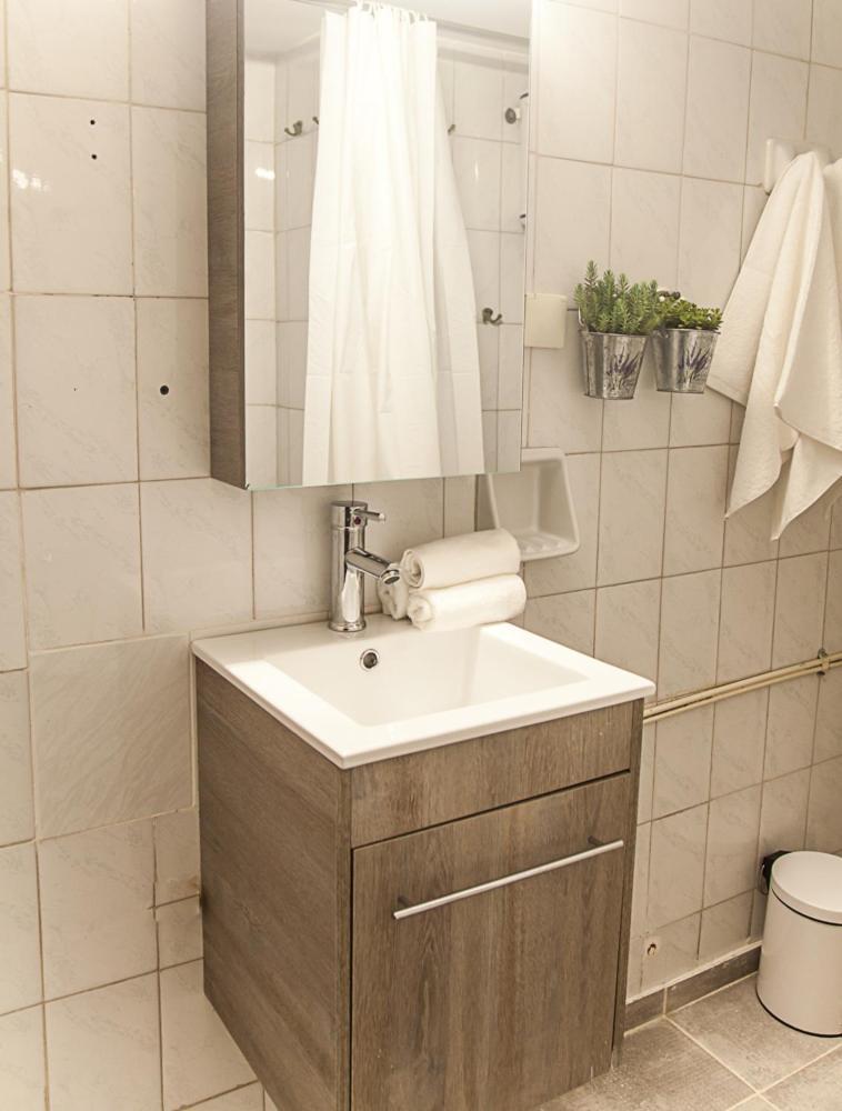 Fiλoξεnia In Gazi- Athens Center Apartment Kültér fotó